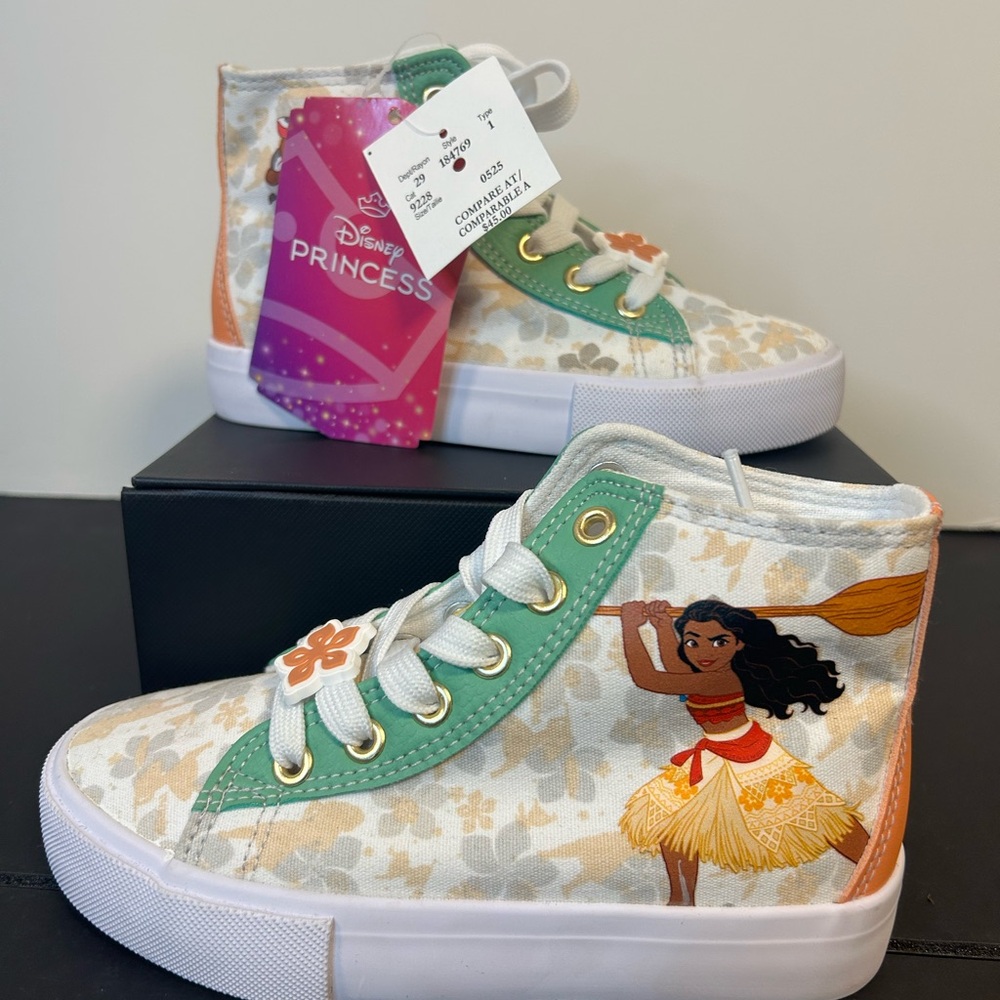 Disney Princess Moana Kids High-Top Sneakers - Green and Orange